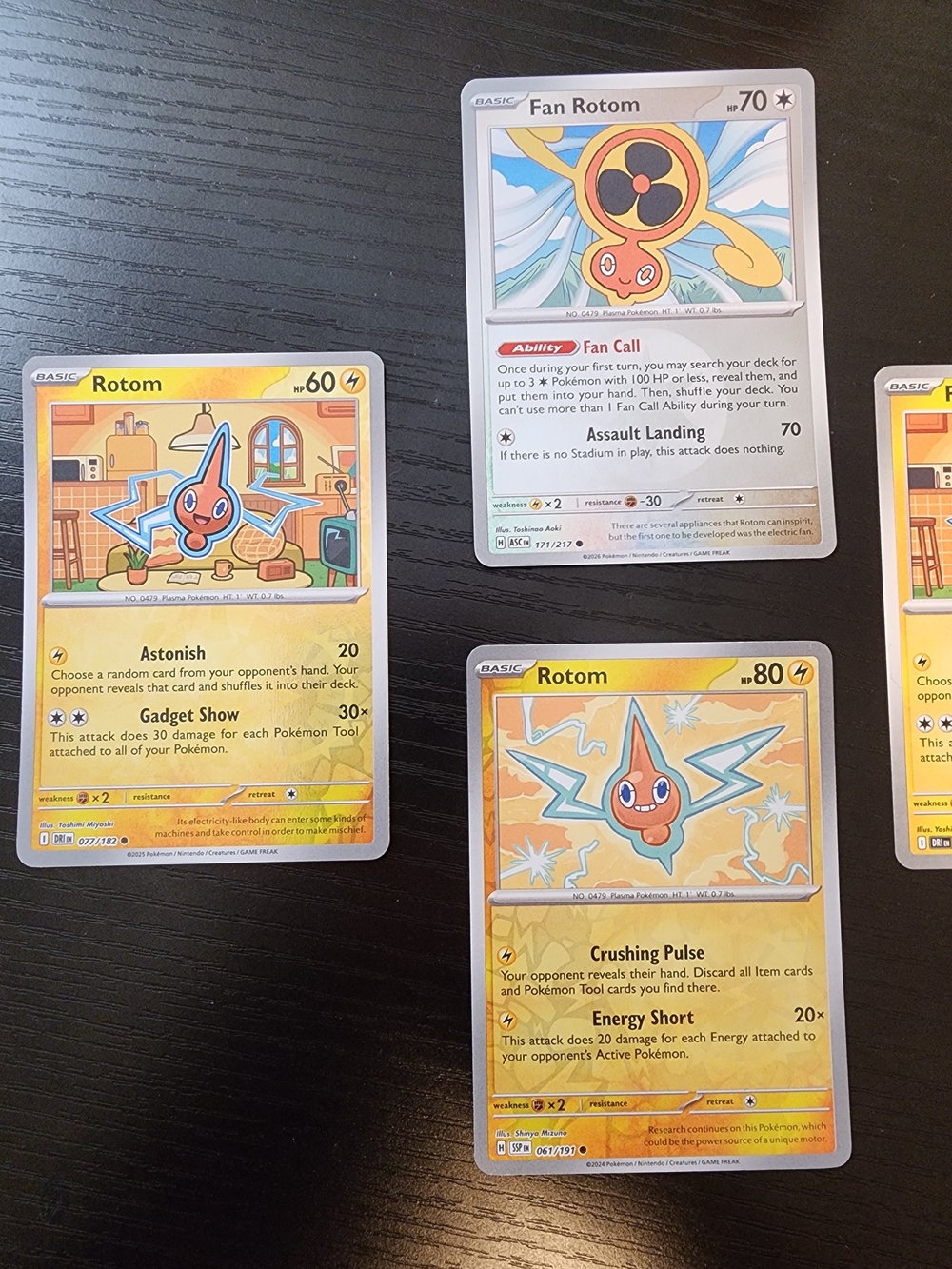 Rotom Trading Card Set - Picture 2 of 4